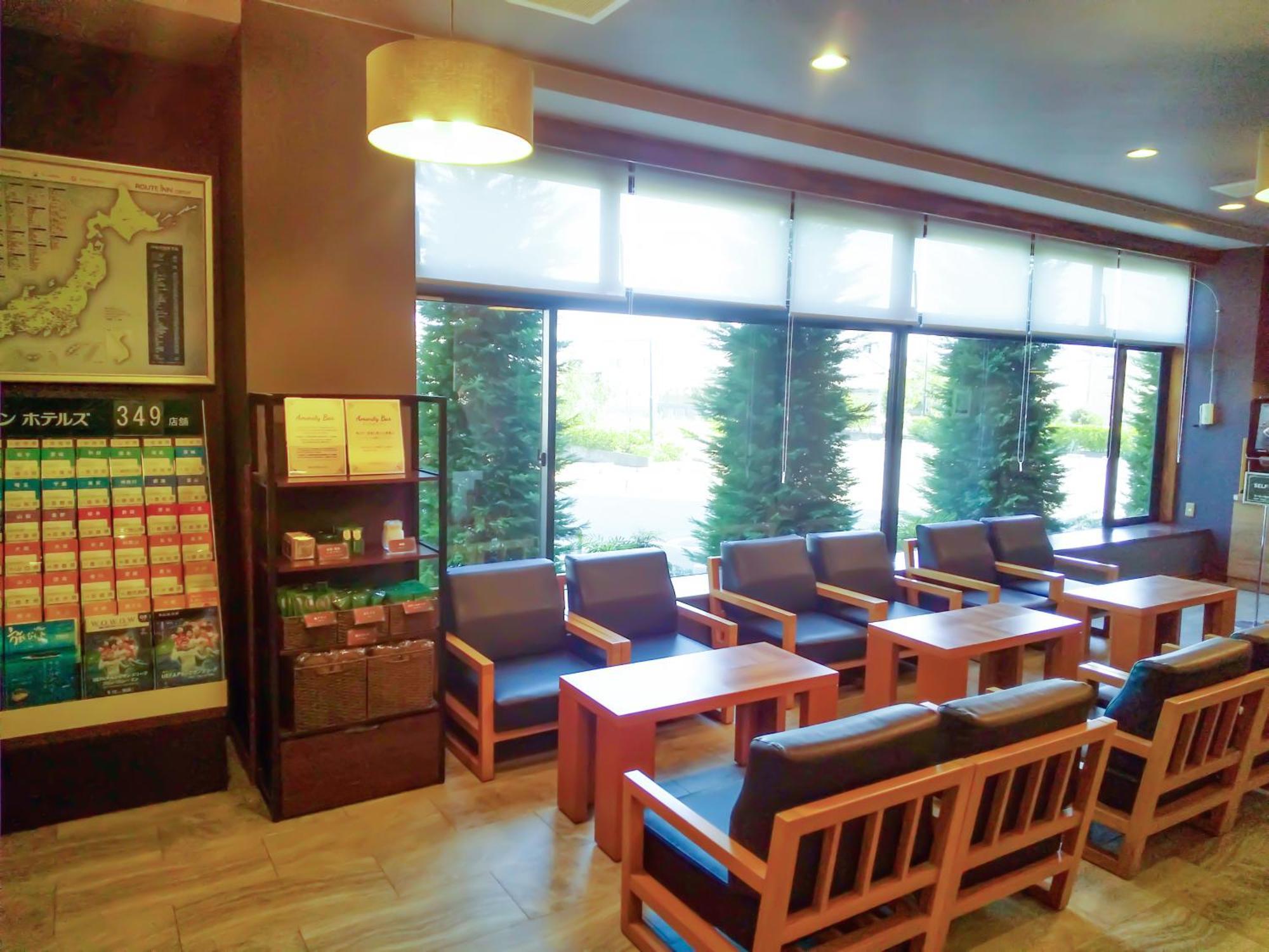 Hotel Route-Inn Gifukencho Minami Bagian luar foto